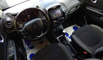 Auta miejskie RENAULT Captur  2018 Benzyna Manualna FWD (przód) Beżowy 5 5 Niemcy Metalik full