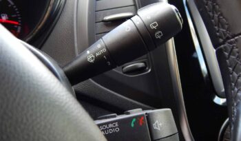 Auta miejskie RENAULT Captur  2018 Benzyna Manualna FWD (przód) Beżowy 5 5 Niemcy Metalik full