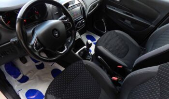 Auta miejskie RENAULT Captur  2018 Benzyna Manualna FWD (przód) Beżowy 5 5 Niemcy Metalik full