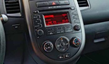 Auta miejskie KIA Soul  2013 Benzyna Manualna FWD (przód) Czarny 5 5 Niemcy Metalik full