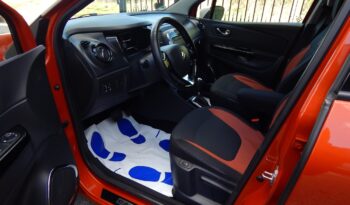 Auta miejskie RENAULT Captur  2013 Benzyna Automatyczna FWD (przód) Inny kolor 5 5 Niemcy Metalik full