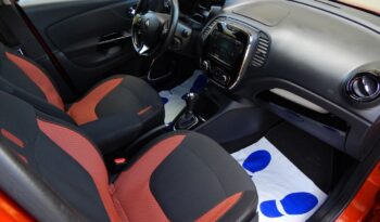 Auta miejskie RENAULT Captur  2013 Benzyna Automatyczna FWD (przód) Inny kolor 5 5 Niemcy Metalik full