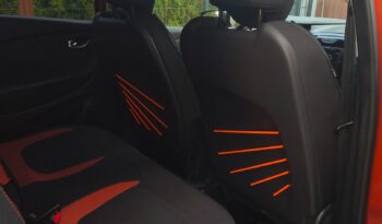 Auta miejskie RENAULT Captur  2013 Benzyna Automatyczna FWD (przód) Inny kolor 5 5 Niemcy Metalik full