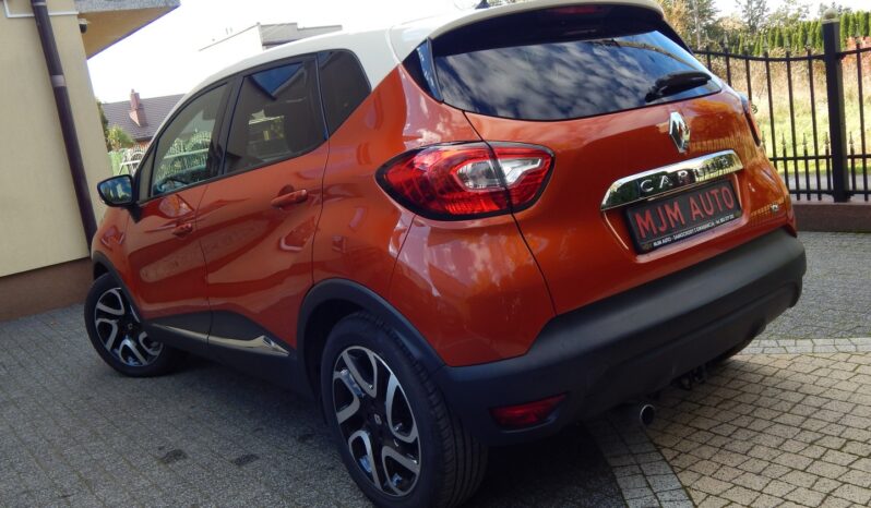 Auta miejskie RENAULT Captur  2013 Benzyna Automatyczna FWD (przód) Inny kolor 5 5 Niemcy Metalik full