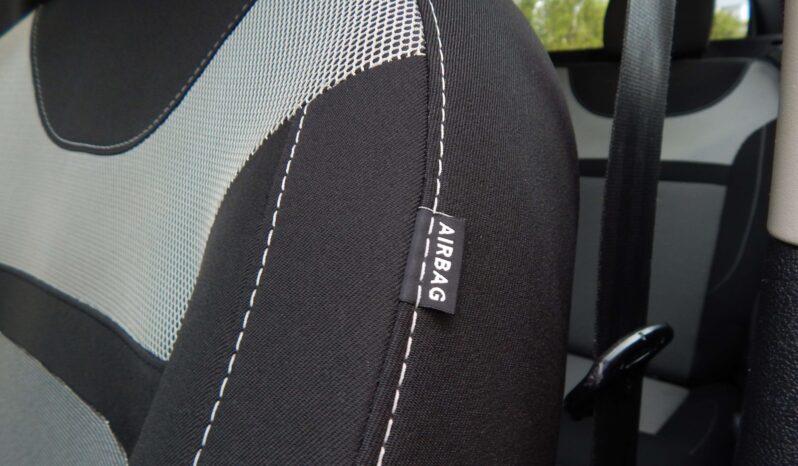 12 miesięcy pisemej Gwarancji. Bezwypadkowa. Zadbana full