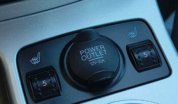 12 miesięcy pisemnej Gwarancji. Bardzo Zadbany.Bogate wyposażenie.Koła Lato-Zima full