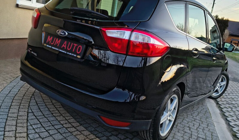 12 miesięcy pisemnej Gwarancji. Bardzo Zadbany.Bogate wyposażenie.Koła Lato-Zima full